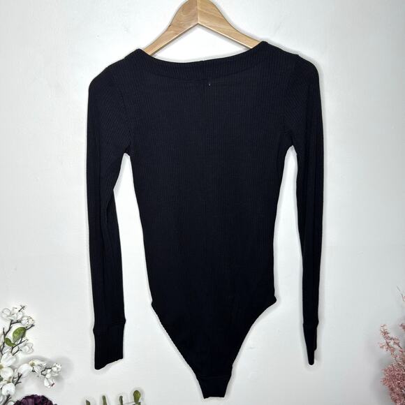 FAHERTY Legend Rib Monroe Bodysuit In Black {A54} - Picture 4 of 7